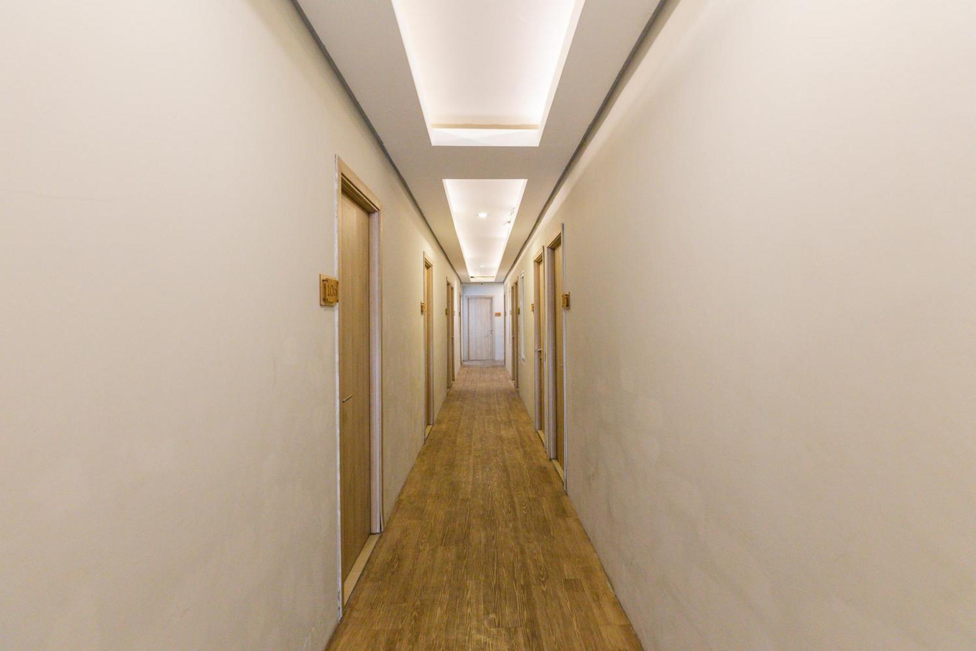 Reddoorz Plus Syariah Near Mall Pondok Indah Jakarta Extérieur photo